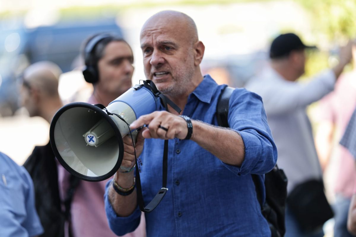 Sindicatele critică măsurile fiscale: „E ca și cum ospătarul îți aduce ciorba și apoi ți-o ia înapoi”