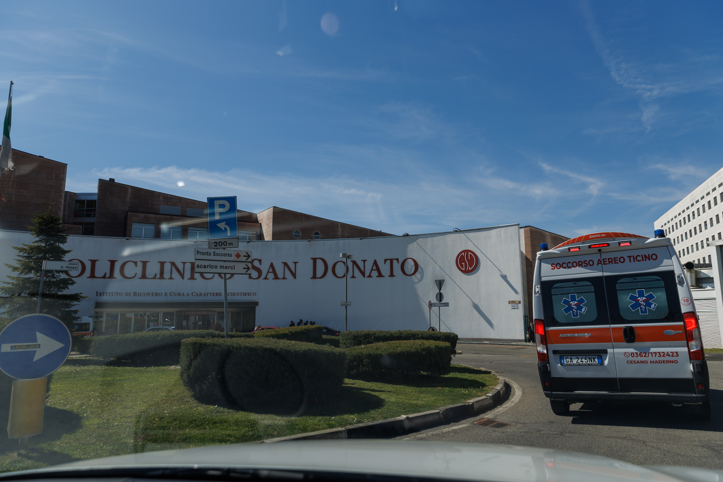 Reportaj dintr-o călătorie pentru o inimă sănătoasă. Sute de copii zboară anual la o clinică din Italia, unde medicii le oferă șansa pe care nu o au în România