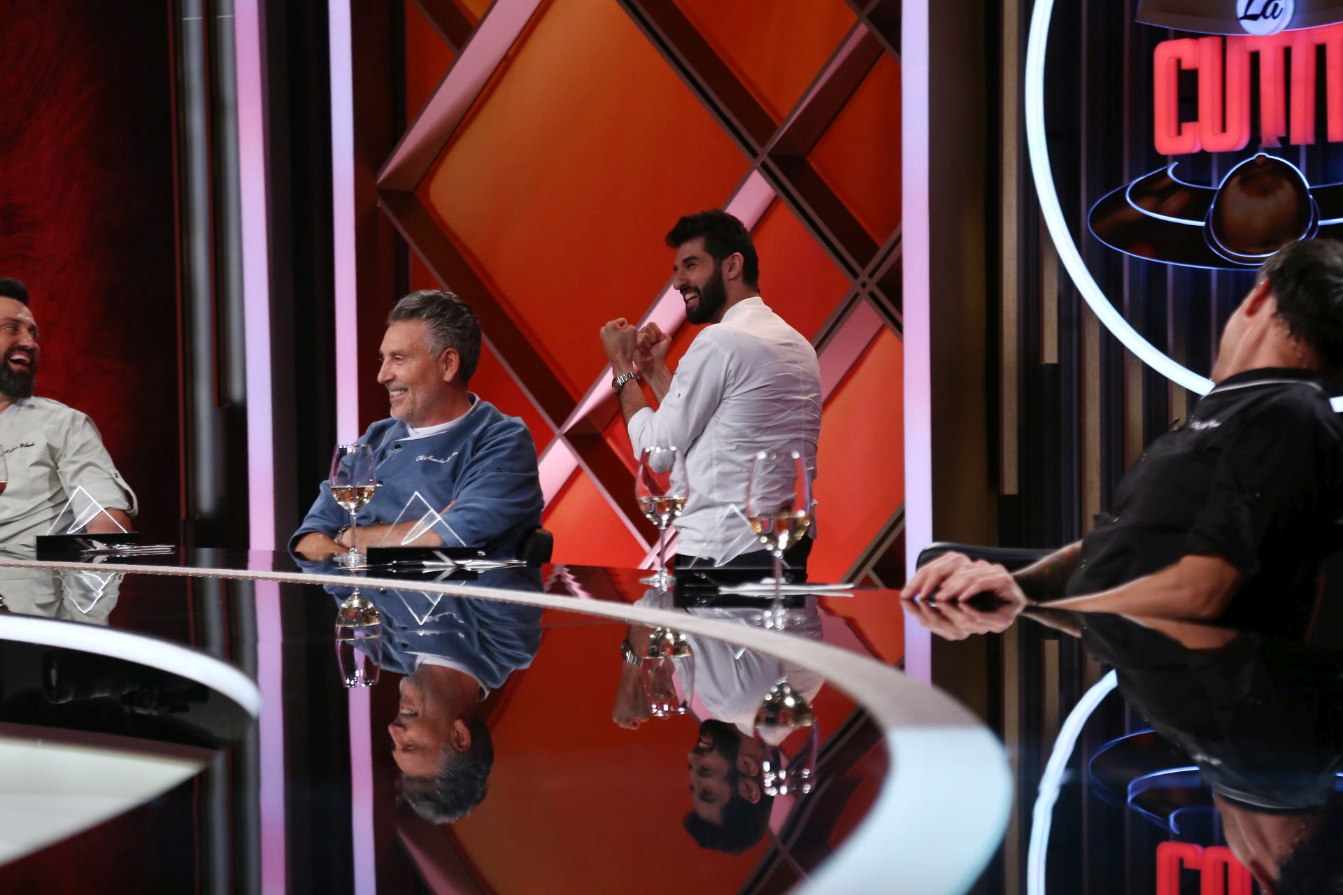Chefi la cuțite 20 noiembrie 2024. Alexia și Aris Eram, impresionați de preparatul lui Richard Abou Zaki