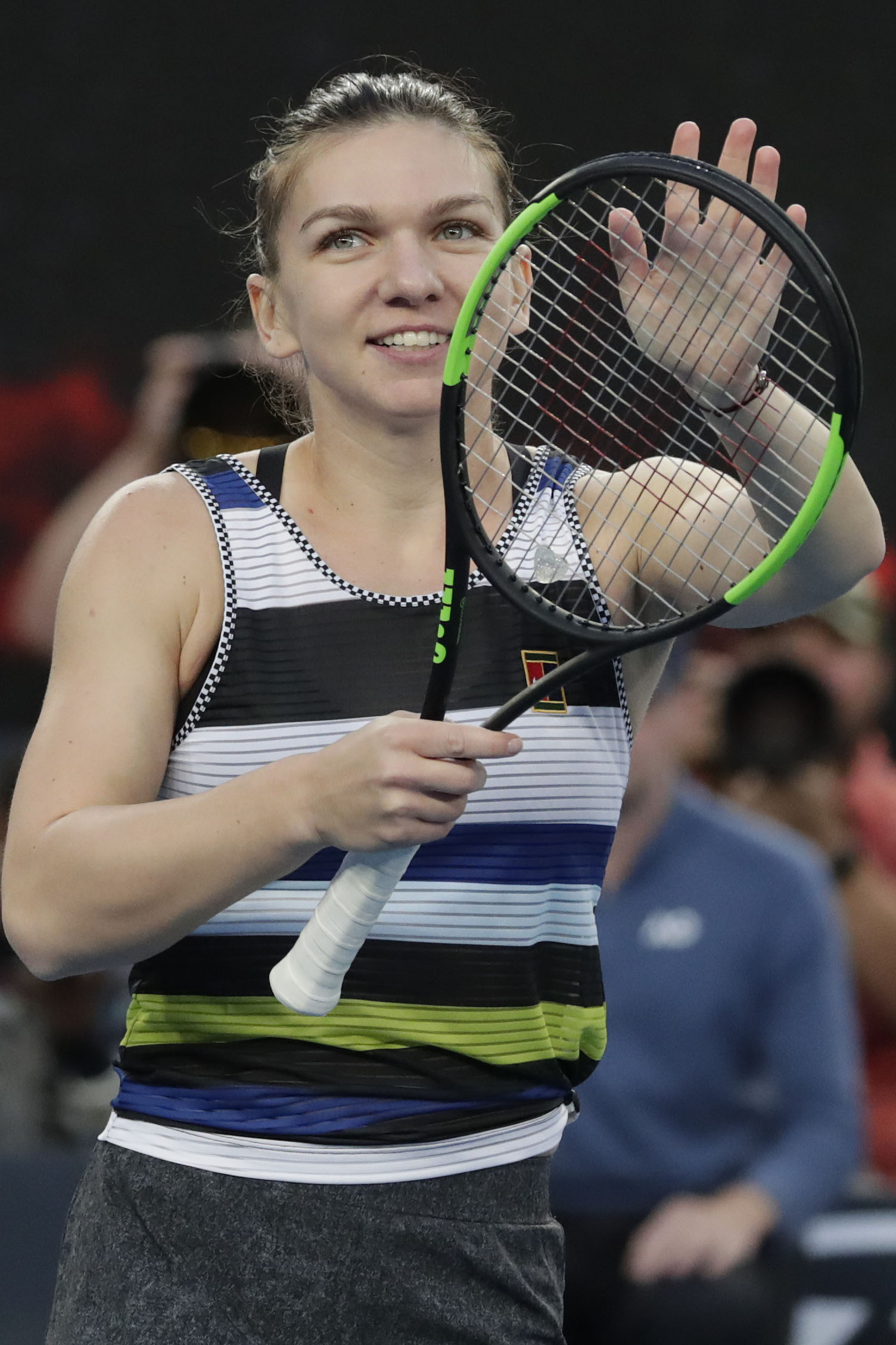 Simona Halep, în optimi la Australian Open! O învinge categoric pe Venus Williams și se pregătește pentru duelul cu Serena! | VIDEO