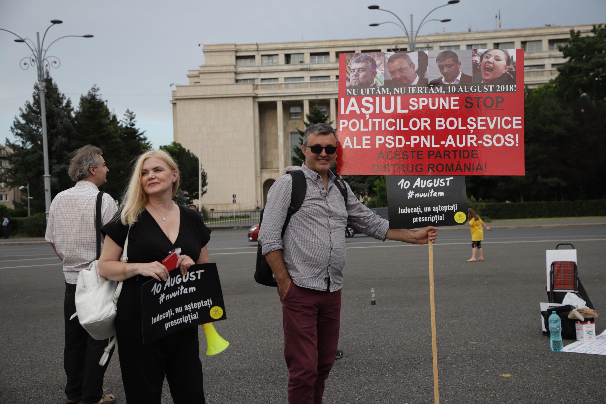 Manifestație în Piața Victoriei, la cinci ani de la violențele de la protestul din 10 august 2018: „Judecați, nu tergiversați!”
