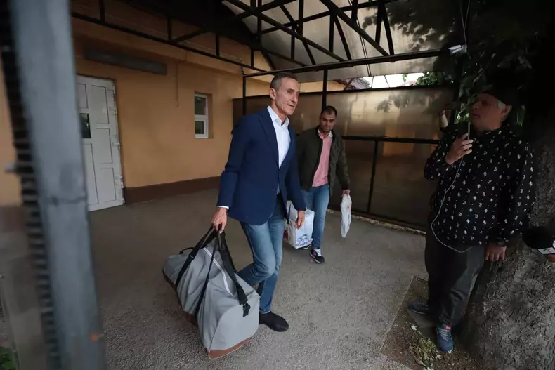 De ce nu a votat Radu Mazăre la alegerile prezidențiale. Dat de gol de fiul său: „În Madagascar”