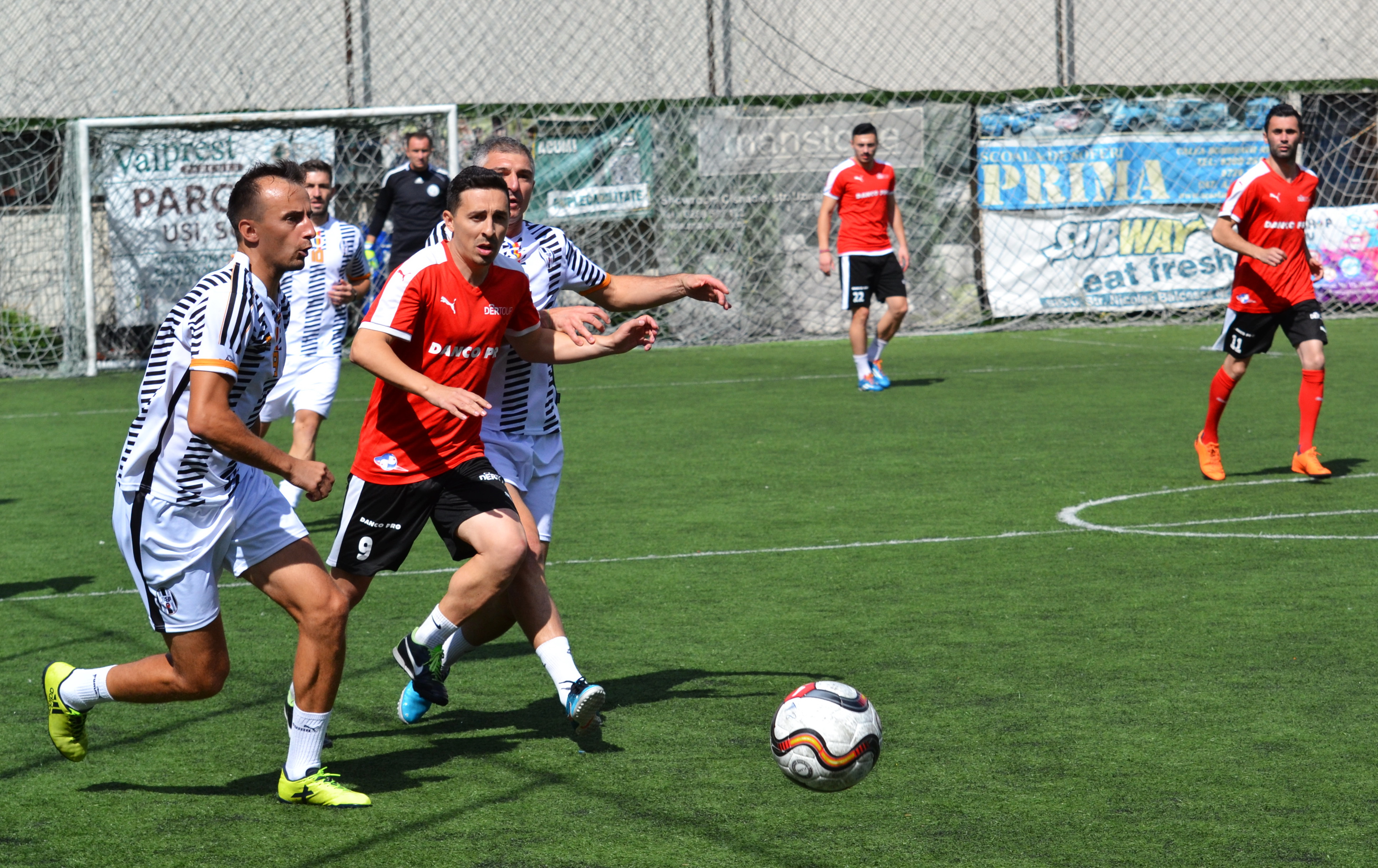 Danco Pro București a câștigat Cupa României la minifotbal, cu Adrian Boingiu - antrenor și Florin Matache - portar. Boingiu va fi mazilit de la naționala U19 | FOTO