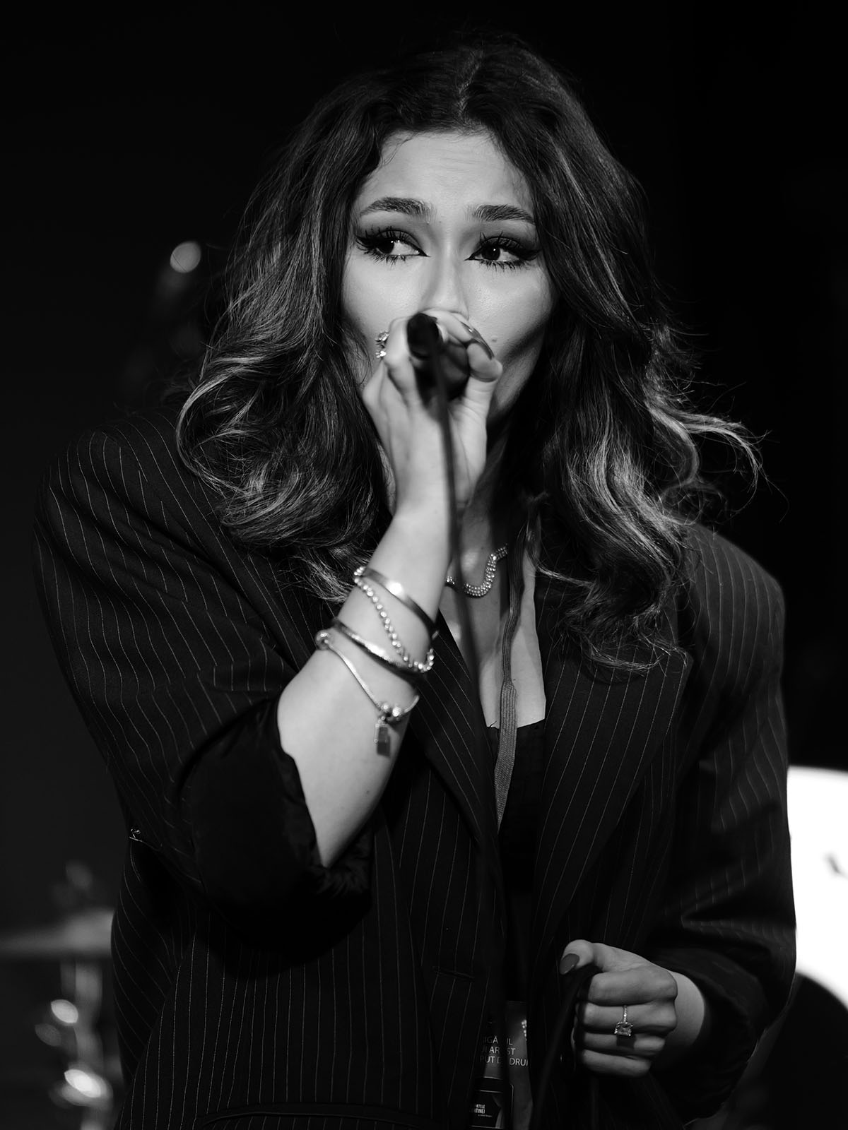 Ada Petcu, artista care a pariat totul pe muzică: „Mă interesează să spun adevărul meu, nu să bifez formule de hit”