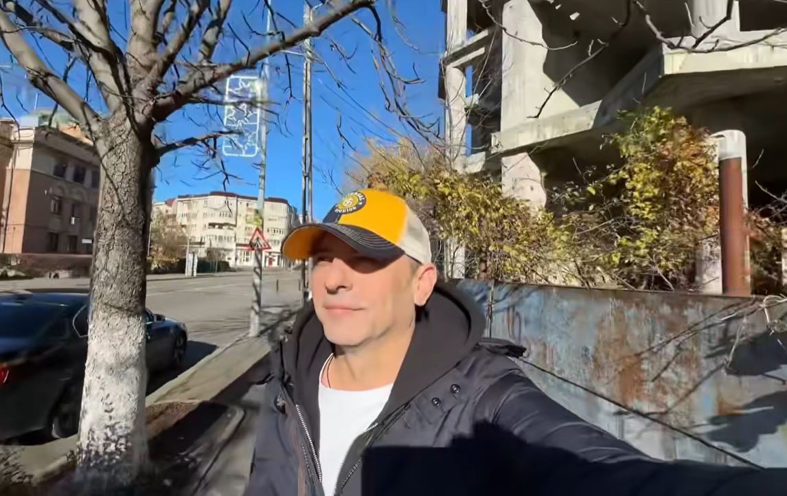Răspunsul primit de Dan Negru de la Deep Seek și Chat GPT când a întrebat „Unde se află coiful dacic de la Coțofenești?”: „Praf ambele”