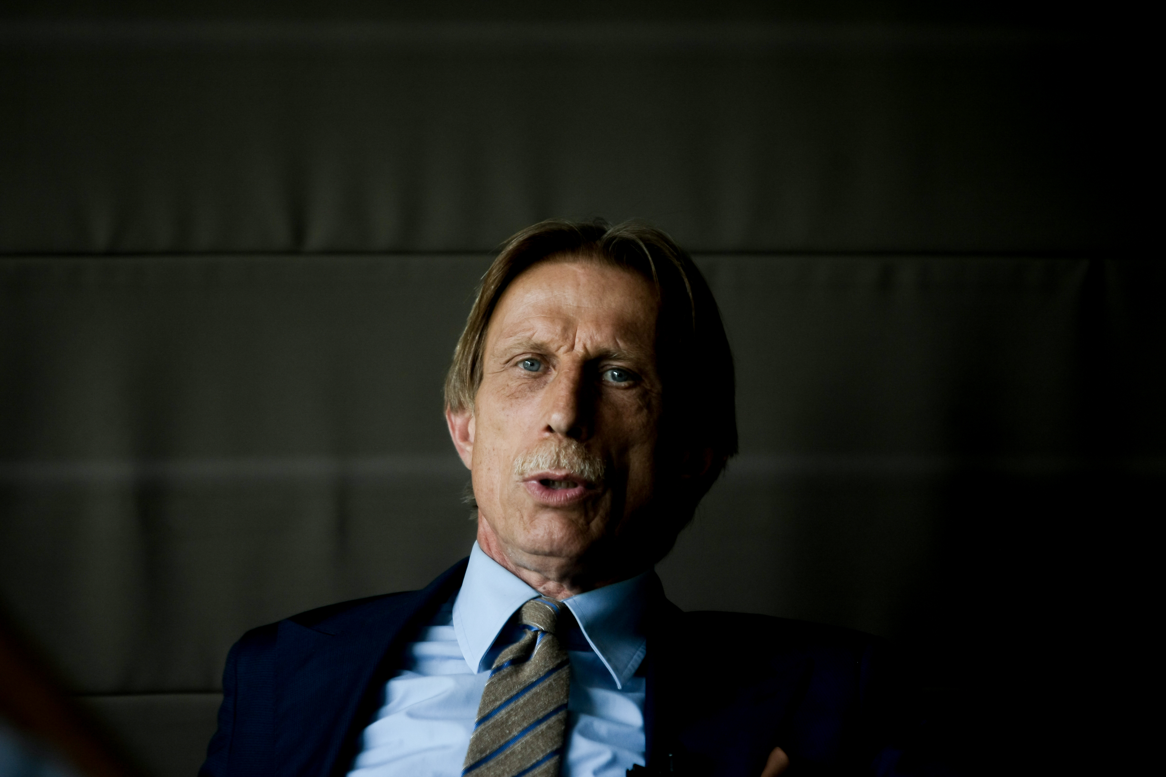 Neamțul Christoph Daum, selecționerul României, într-o confesiune sinceră: ”Viața e un dar pentru mine. Am avut o boală grea, dar am primit a doua șansă. Sunt norocos”. Cum pregătește debutul în preliminariile CM 2018 | EXCLUSIV&FOTO%VIDEO