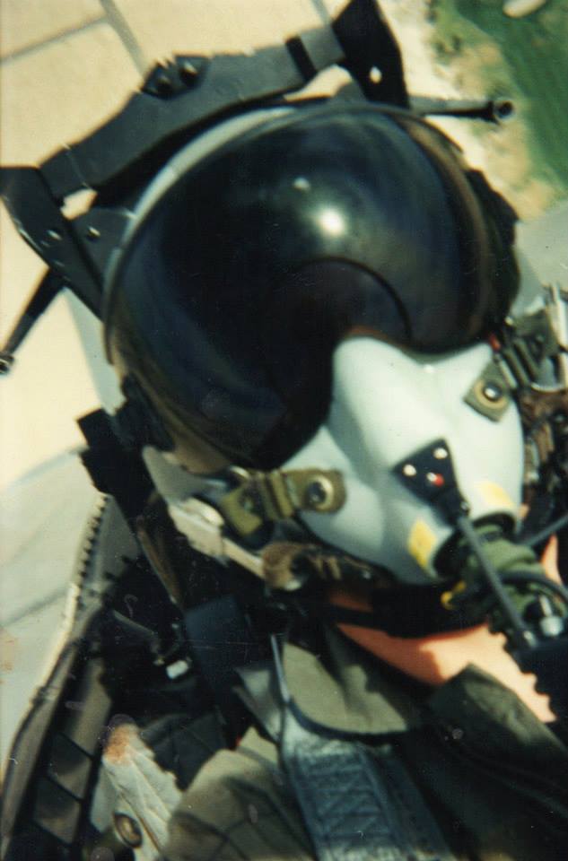 Un fost sergent US Air Force este arbitru de MMA în România. Cum s-a îndrăgostit de țara noastră