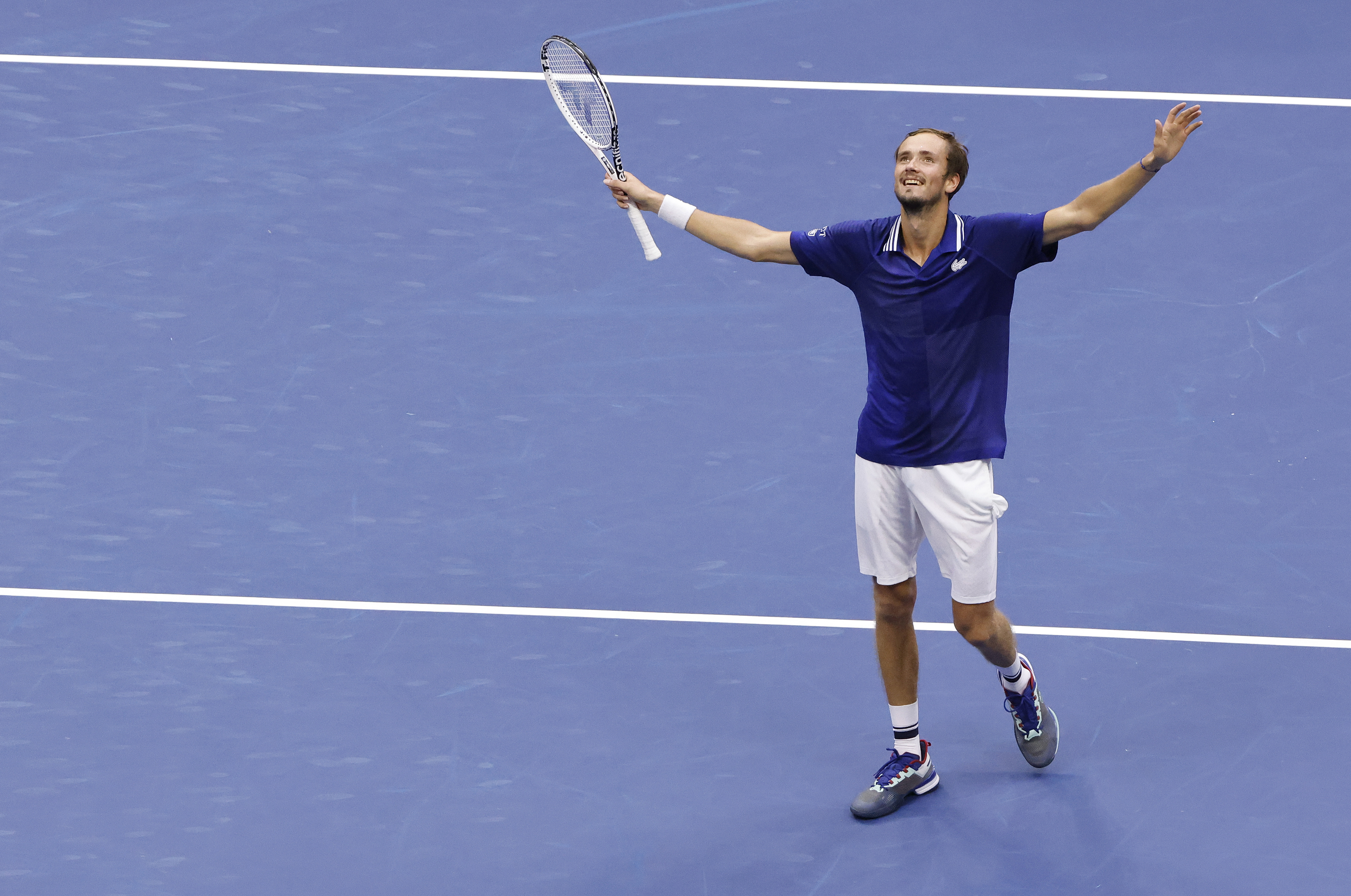 Daniil Medvedev l-a învins pe liderul mondial Novak Djokovic și a câștigat US Open