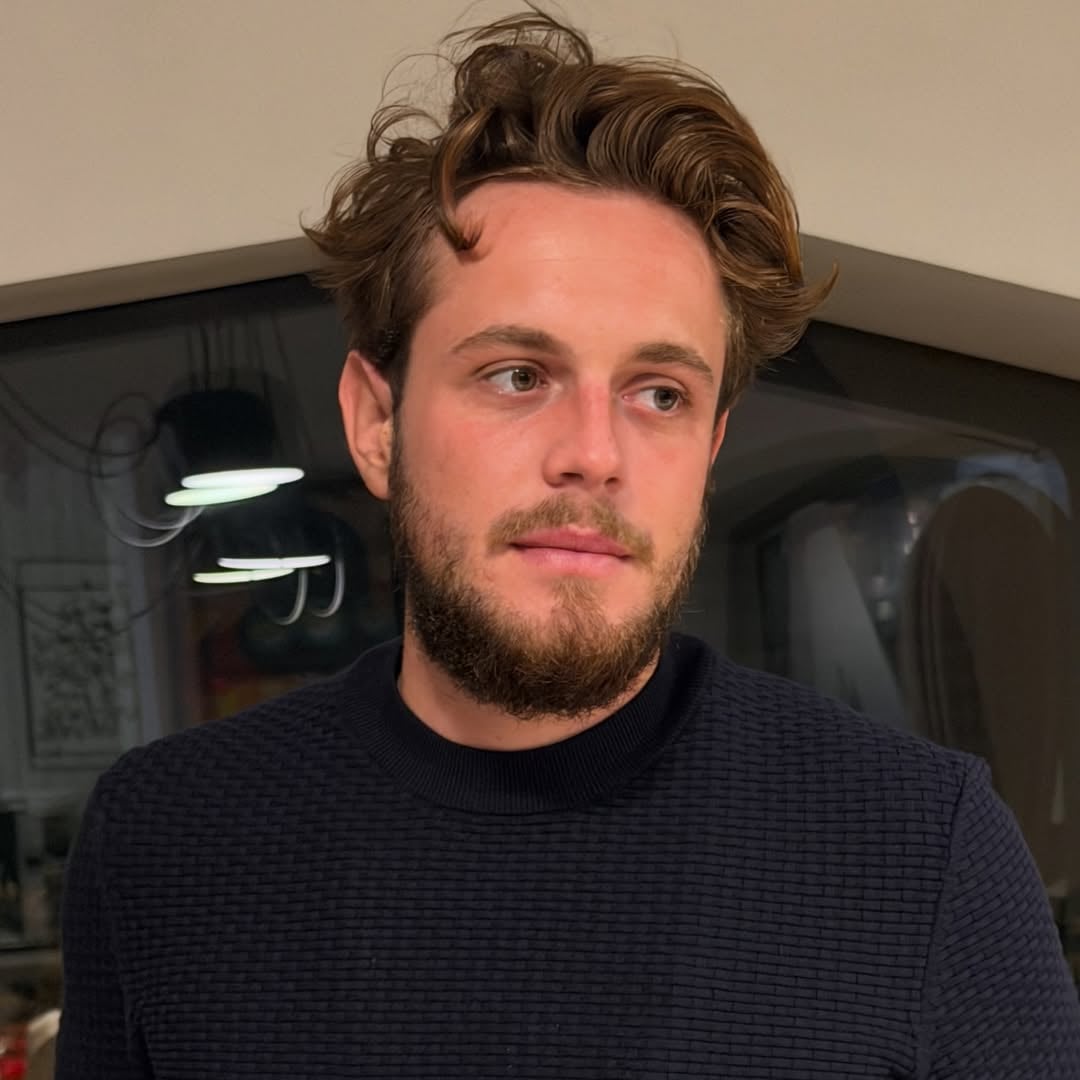 Reacția Andreei Esca după ce fiul ei, Aris Eram, s-a întors de la Survivor România 2026. Nu s-au văzut timp de 4 luni