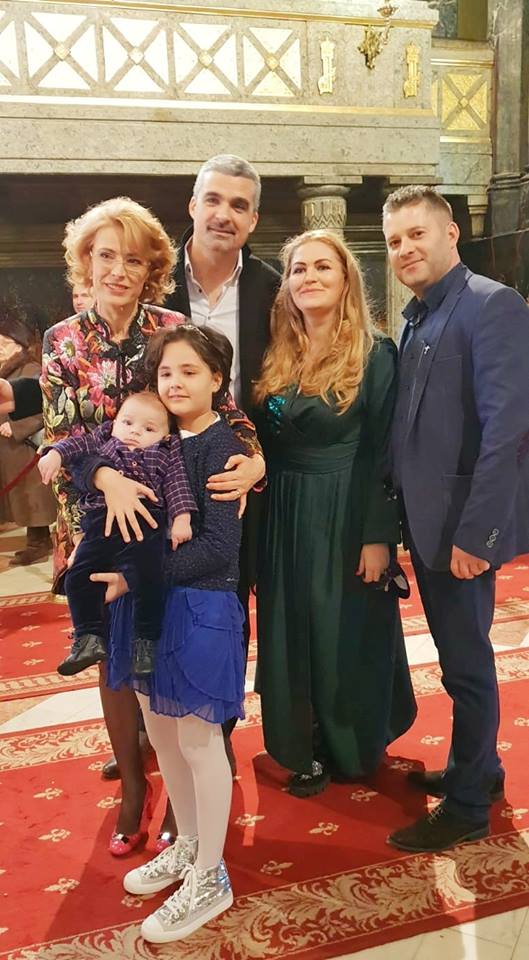 Ce a făcut Aurelian Temișan înainte de finala națională Eurovision 2019. A fost naș de botez al unui băiețel | FOTO