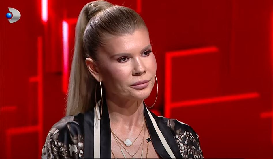 Salariul pe care îl are Diana Matei la Ministerul Apărării. Cântă pentru oficialități: „Eu împart banii acasă la mine”