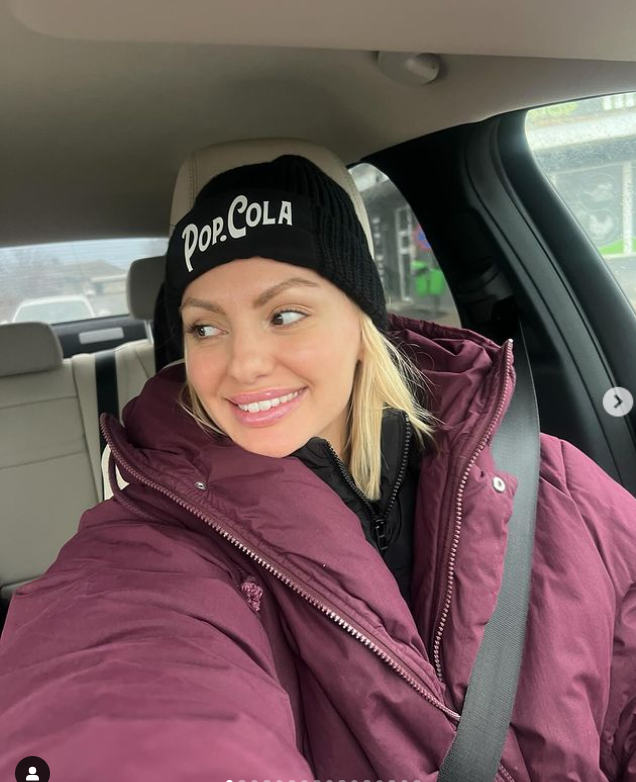 Cum a apărut Alexandra Stan la un eveniment. Declarațiile neașteptate făcute de artistă. „Dispar așa în ceață, nu mai mă găsești”