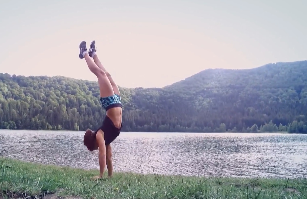 FOTO| Ilka Kis este prima femeie care a apăsat butonul roșu la Ninja Warrior România