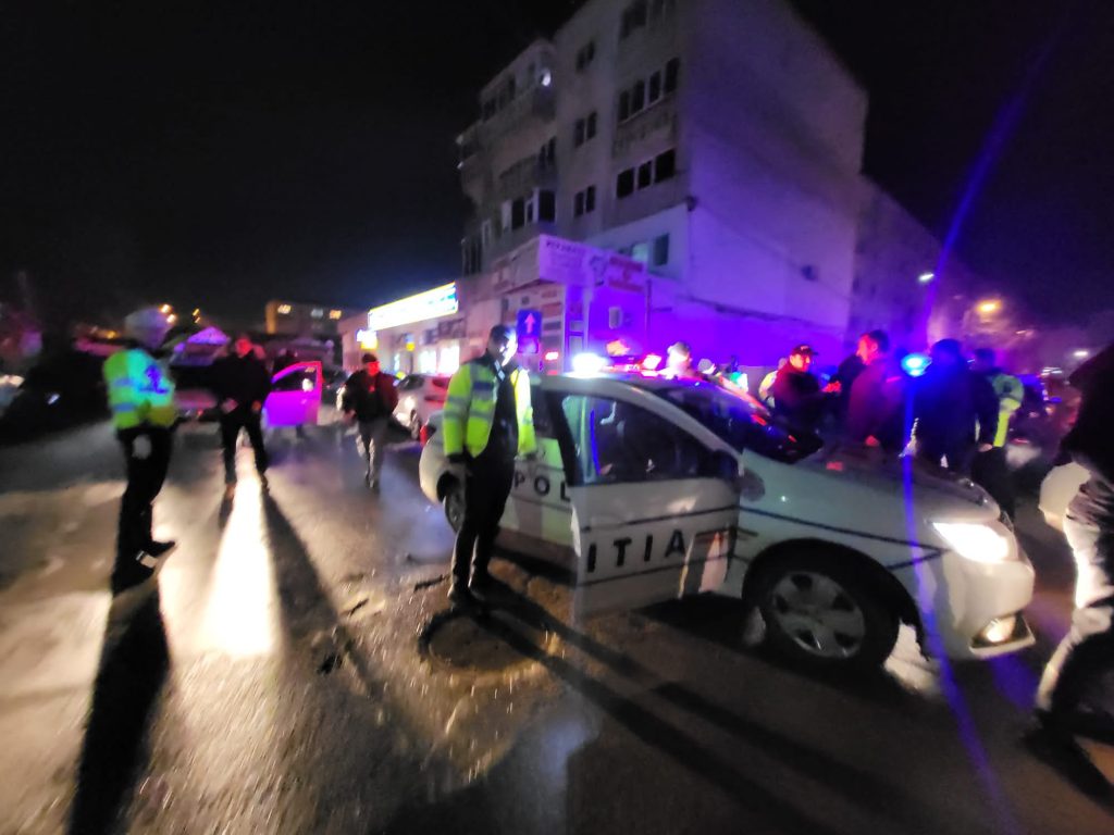 Doi tineri au evadat din arestul Poliției Vrancea. Au fost prinși după aproape trei ore de căutări