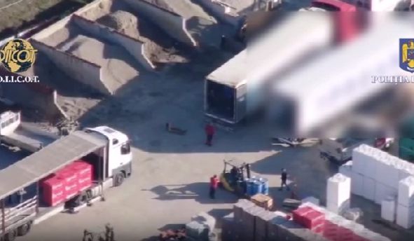 O garsonieră din Aiud, placă turnantă pentru un transport uriaș de cocaină pe ruta Ecuador – Olanda, via România. Cine e în spatele afacerii