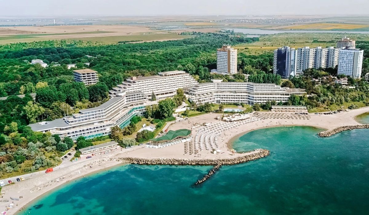 Cele mai mari hoteluri și resorturi din România. Topul giganților din București și de pe litoral