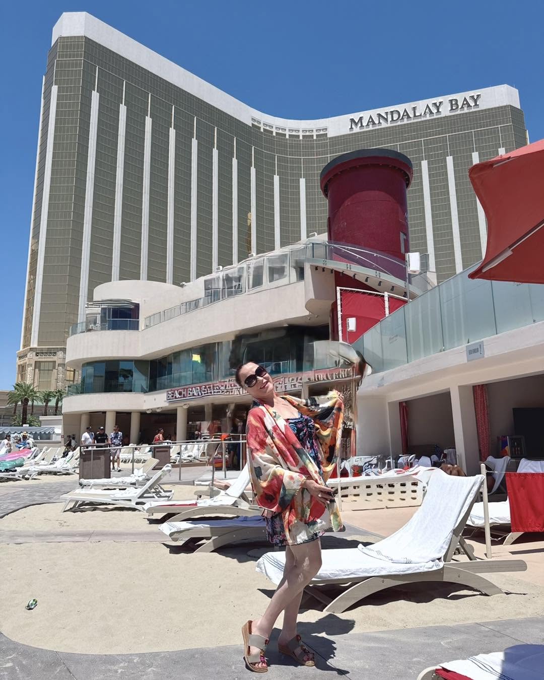 Cum a apărut Maria Dragomiroiu în costum de baie, la plajă, în Las Vegas. Mulți n-ar spune că are 70 de ani