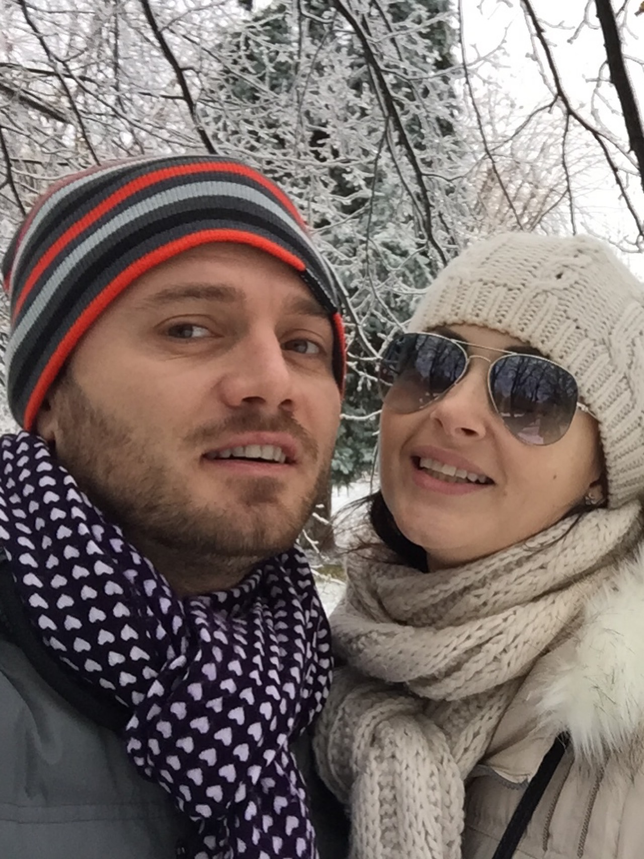 Tavi Clonda a împlinit 46 de ani. Gabriela Cristea a publicat imagini rare cu ei, de la începutul relației. „Fetelor, Făt Frumos există pentru fiecare”