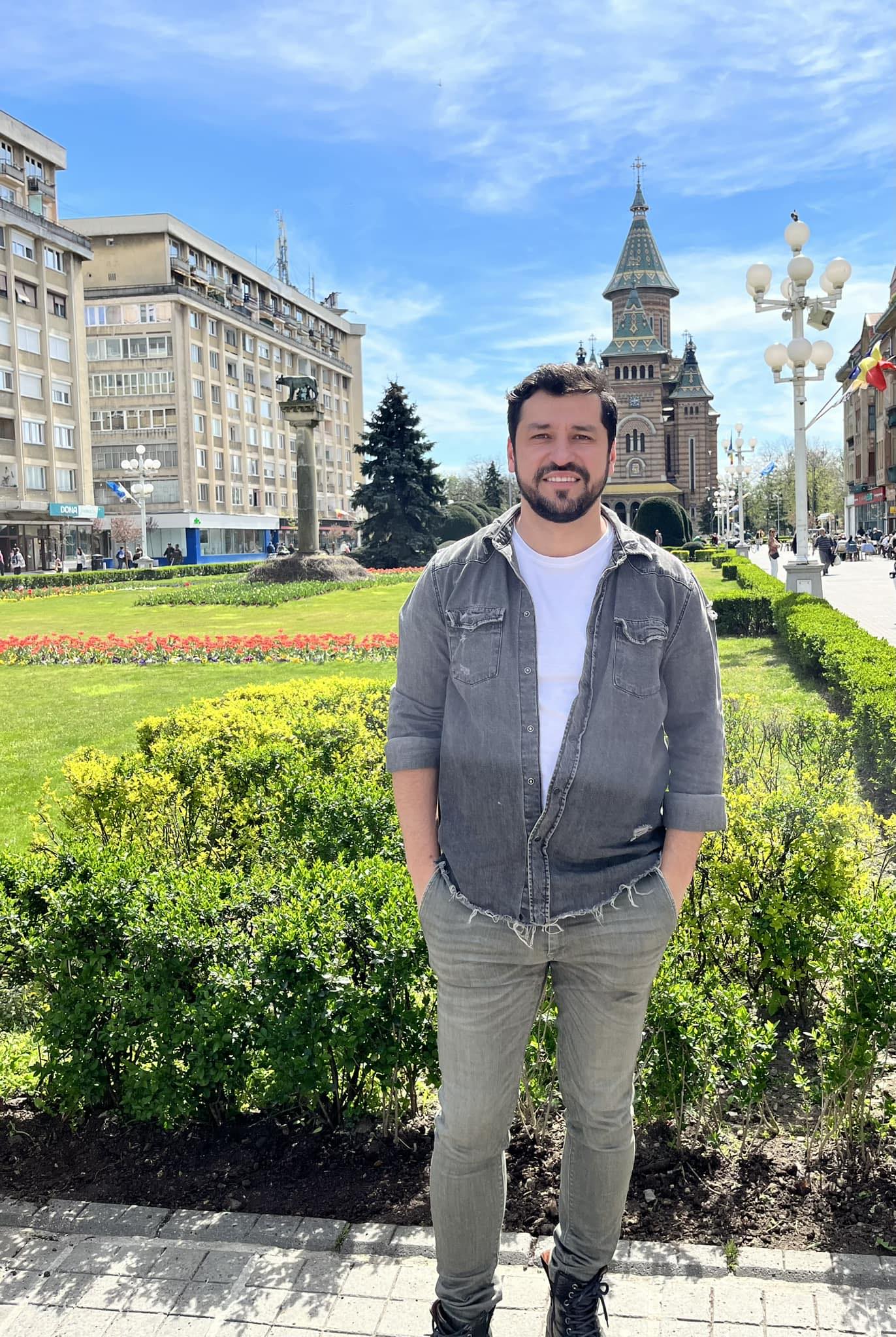 Doru Todoruț a cerut patru femei în căsătorie. Artistul a scos la iveală amănunte neștiute din viața lui. „Toate au zis da!”