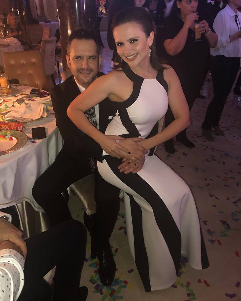 Fostul prezentator TV Leonard Miron a dat o petrecere pe cinste. Cristina Șișcanu, dezlănțuită pe ringul de dans | FOTO & VIDEO