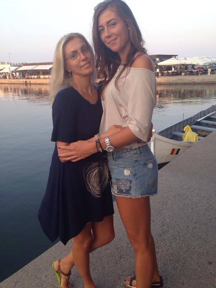 Un mare talent al tenisului tricolor se stinge în Cipru: ”Caut sponsor, pentru a-mi realiza visul!”. Raluca Șerban a intrat pe mâna antrenorului care l-a făcut mare pe Baghdatis. Sportiva este valoroasă, dar și frumoasă / GALERIE FOTO