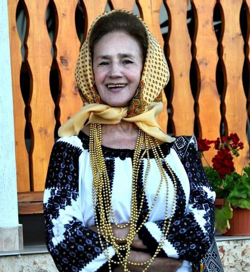 Rețeta de castraveți murați a Sofiei Vicoveanca. Ce ingredient pune din belșug pentru a-i păstra bine peste iarnă