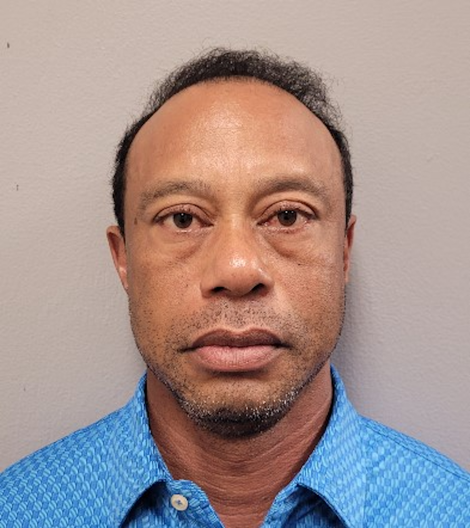 Tiger Woods l-a sunat pe Donald Trump după ce s-a răsturnat cu mașina în SUA. Cum a vrut să-i impresioneze pe polițiști înainte să fie arestat