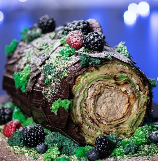 Prăjiturile unei românce, lăudate de bucătari cu stele Michelin. Cum a ajuns Hanelore să câștige un show culinar de pe Netflix