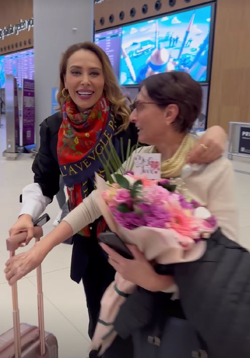 Iulia Vântur vrea să își aducă părinții în India. Cum se înțelege cu familia lui Salman Khan: „M-au «adoptat»”