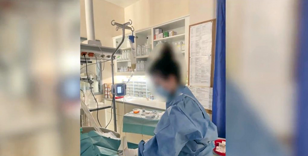 Emberölés gyanúja miatt letartóztattak egy budapesti orvosnőt – A Szent János Kórházban dolgozott