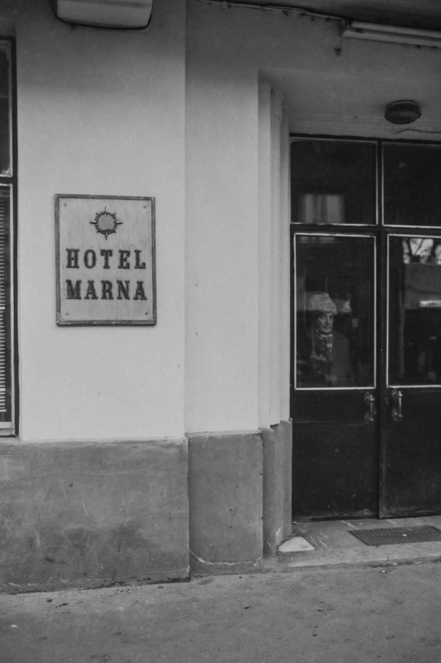 Bucureștiul liber de acum 30 de ani, fotografiat de un japonez aventurier: “Am văzut mulți oameni frumoși și liberi în acele zile”