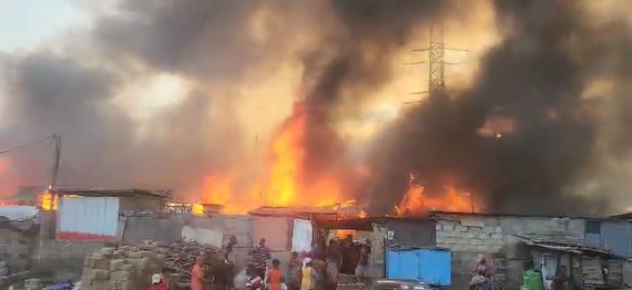 Fire destroys wooden structures at Nkrumah Circle
