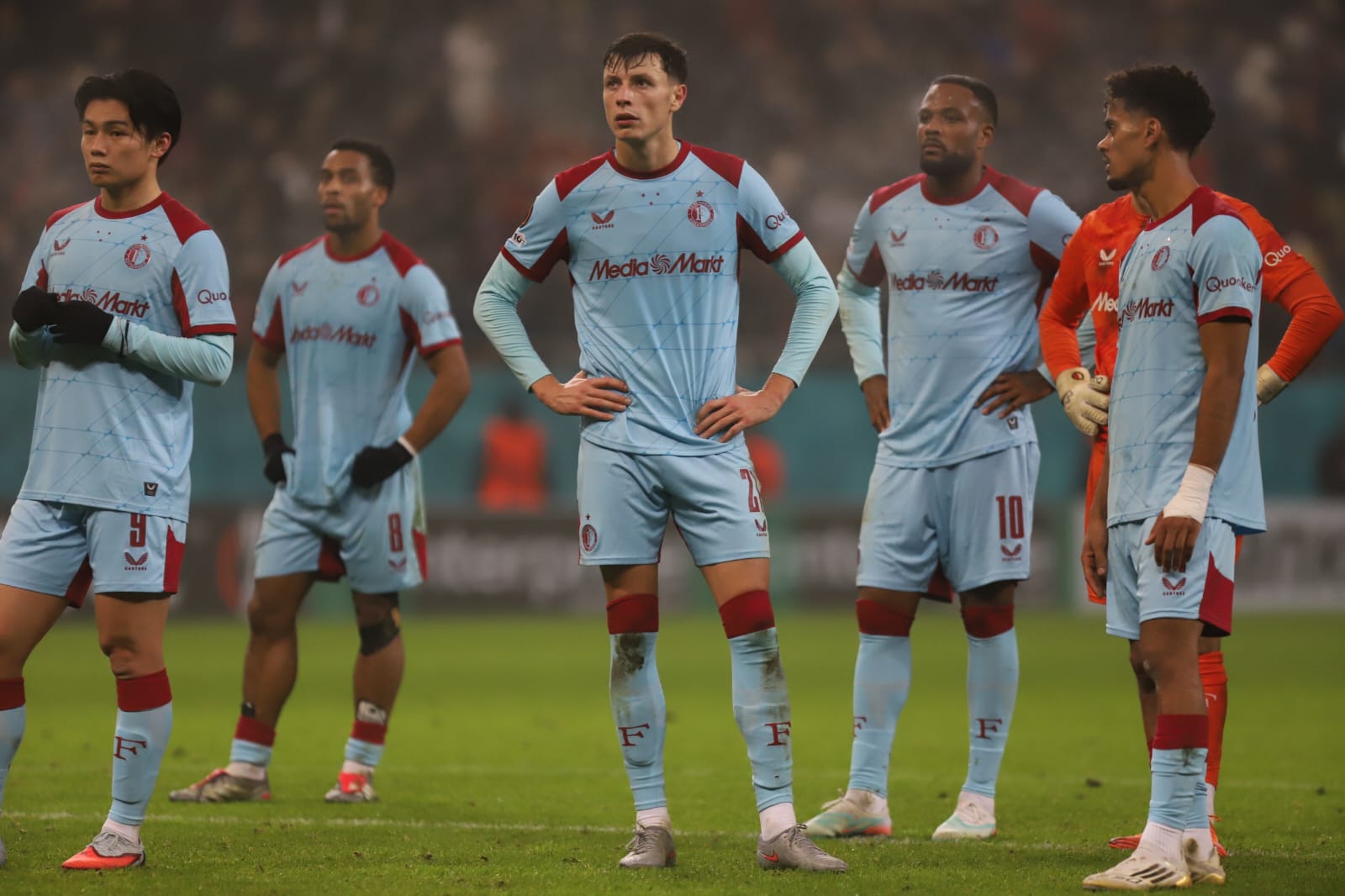 FCSB reușește o remontada de senzație cu Feyenoord și câștigă pe final cu 4-3 după o partidă nebună