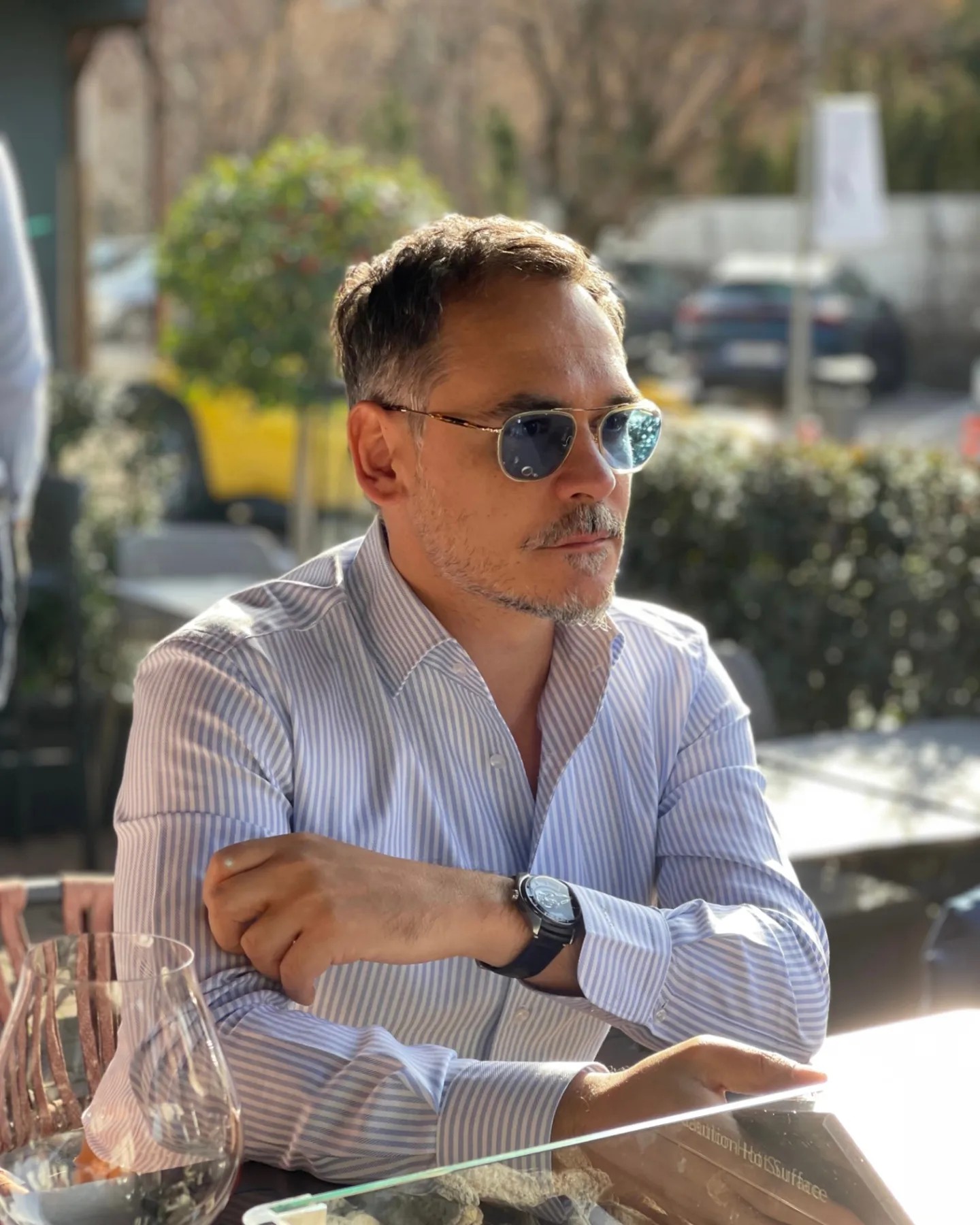 Cele trei cuvinte prin care Mircea Badea i-a caracterizat pe Răzvan Simion și Dani Oțil: „De când sunt eu coleg cu nu știu ce Gigel?”