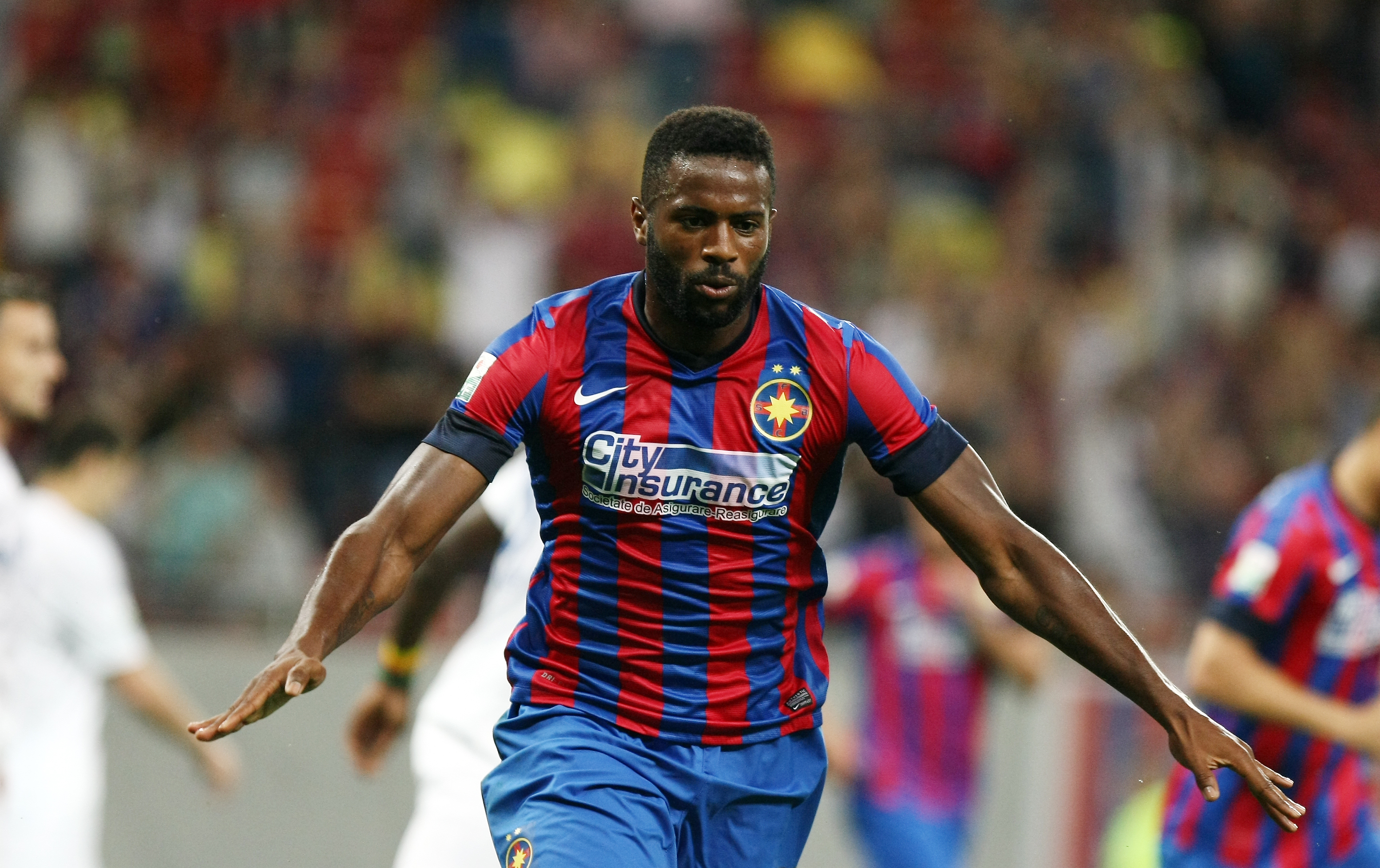 ASTRA - ASA 3-1 şi STEAUA - FC BOTOŞANI 2-0. Rocada mare / VIDEO