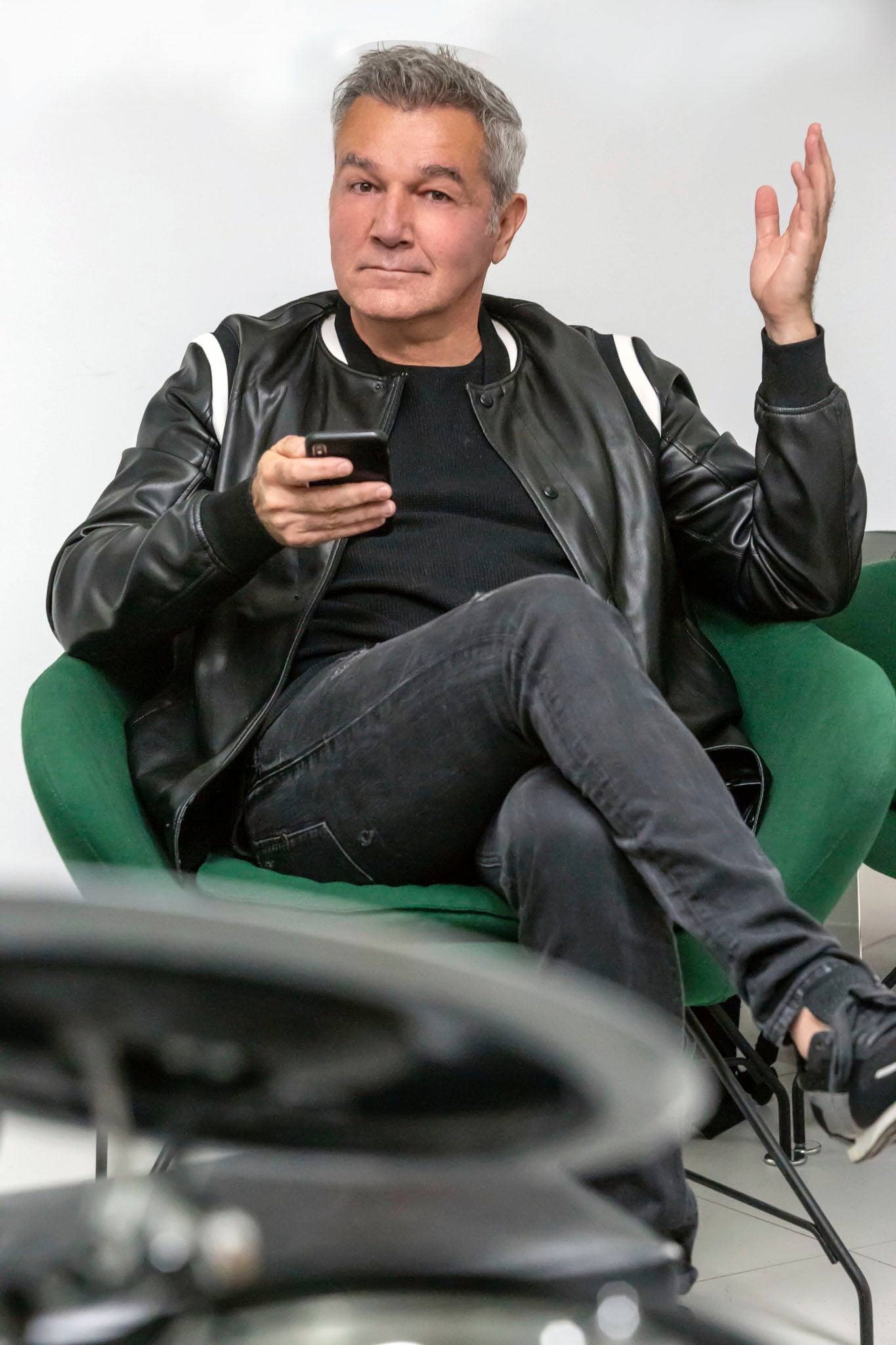 Răspunsul lui Dan Bittman când a fost întrebat ce-și dorește la 62 de ani: „O doamnă trecută de 70-80 de ani, miliardară, să-și petreacă viața cu mine”