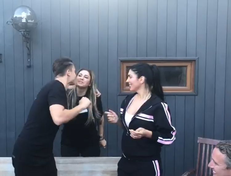 Soțul Andreei Tonciu și-a aniversat ziua de naștere. Petrecere pe cinste cu nașii Anamaria Prodan și Laurențiu Reghecampf | VIDEO