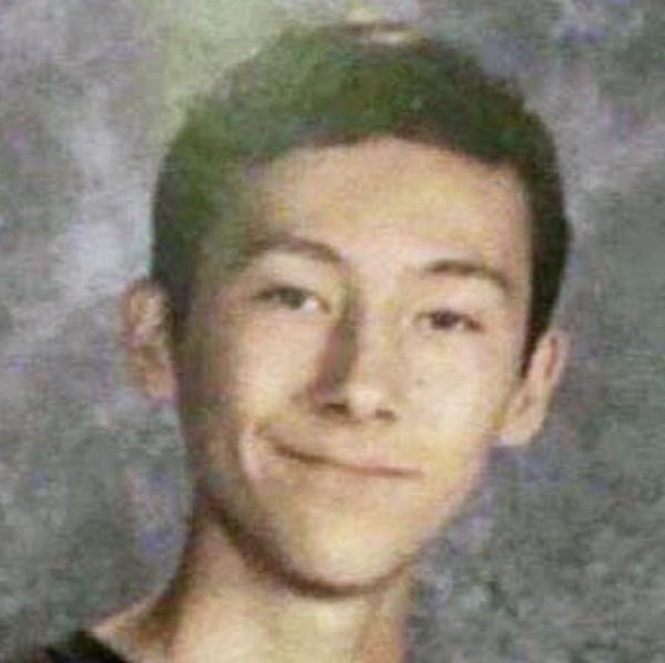 Primele imagini cu atacatorul de la liceul din California. Mesajul sinistru publicat de elev înainte de a-și împușca colegii de școală