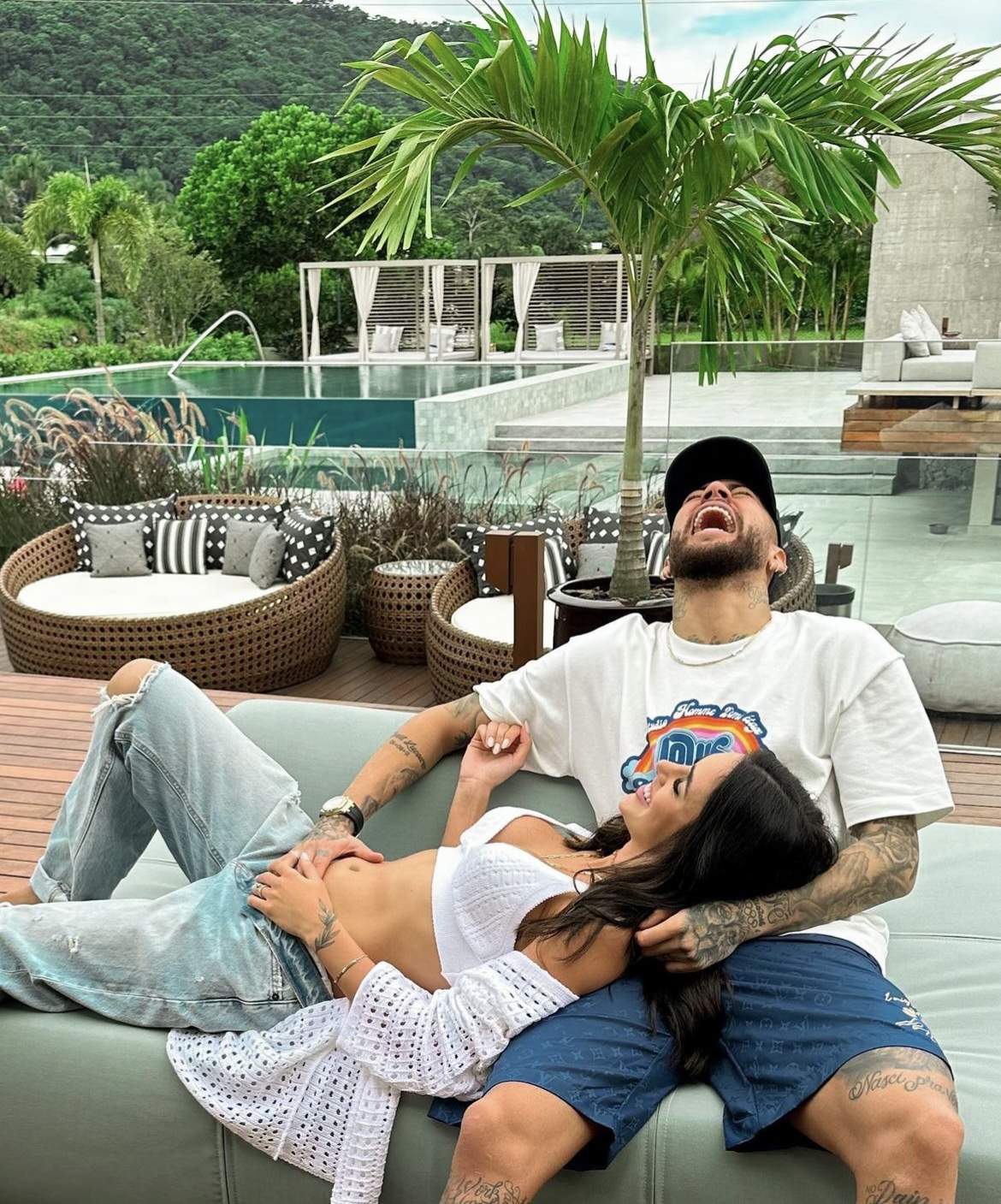 Neymar i-a cerut scuze public iubitei sale că a înșelat-o: „Am făcut o greșeală”. Bruna Biancardi este însărcinată