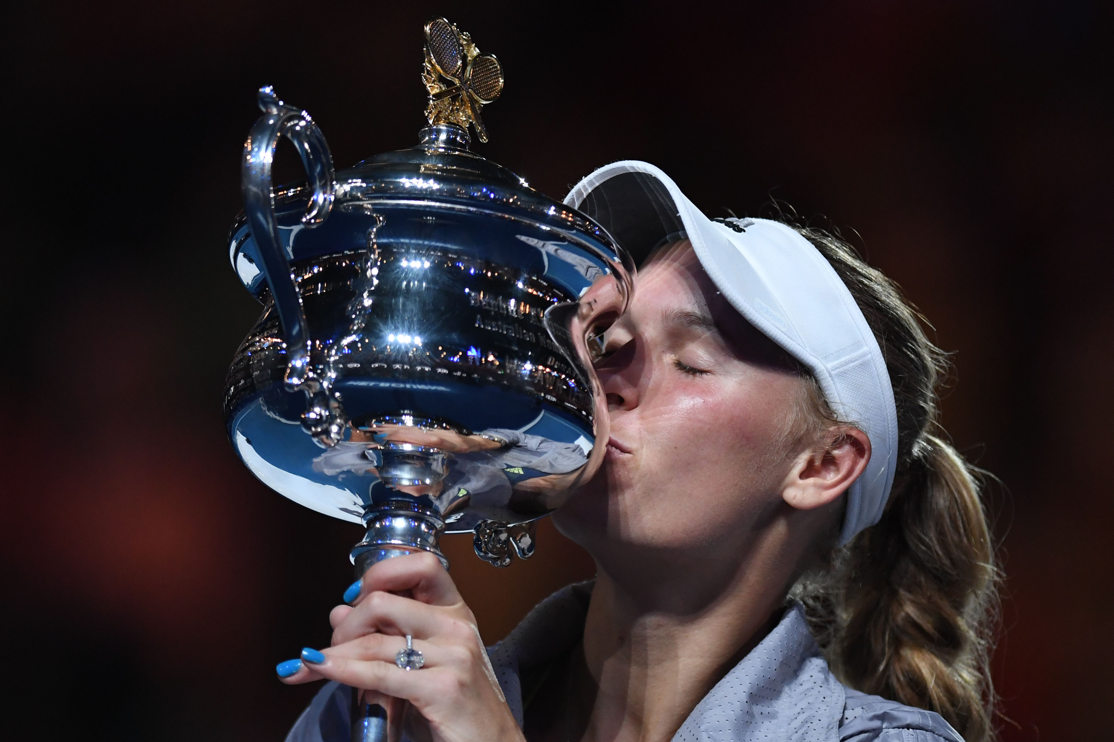 Wozniacki a petrecut cu șampania învingătorului. Și cu iubitul baschetbalist! Halep: ”Am plâns”/ FOTO cu premierea
