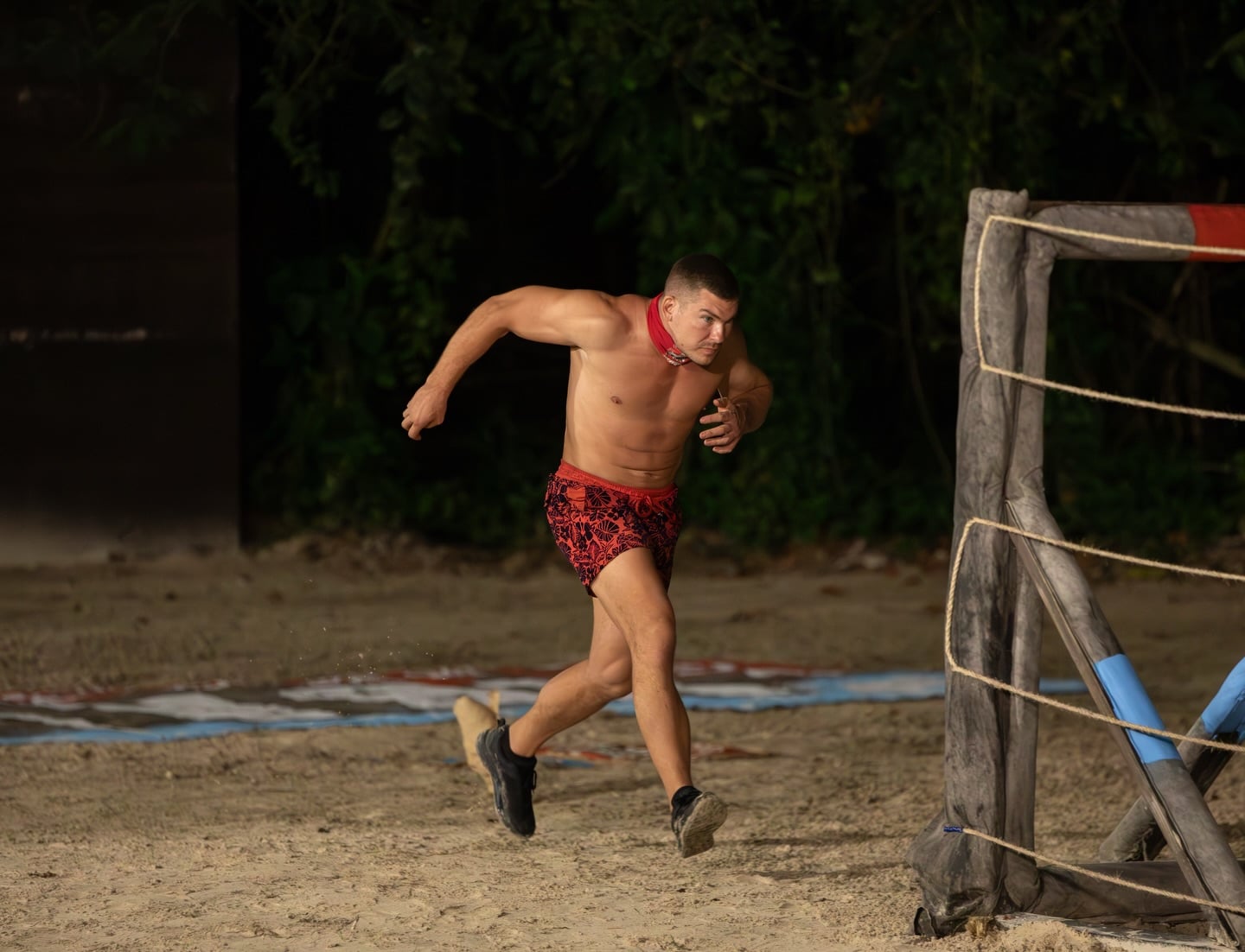 Călin Donca, acuzat că și-a „regizat” accidentarea la „Survivor România” 2026. Marian Godină rupe tăcerea. „A aflat de venirea mea aici”