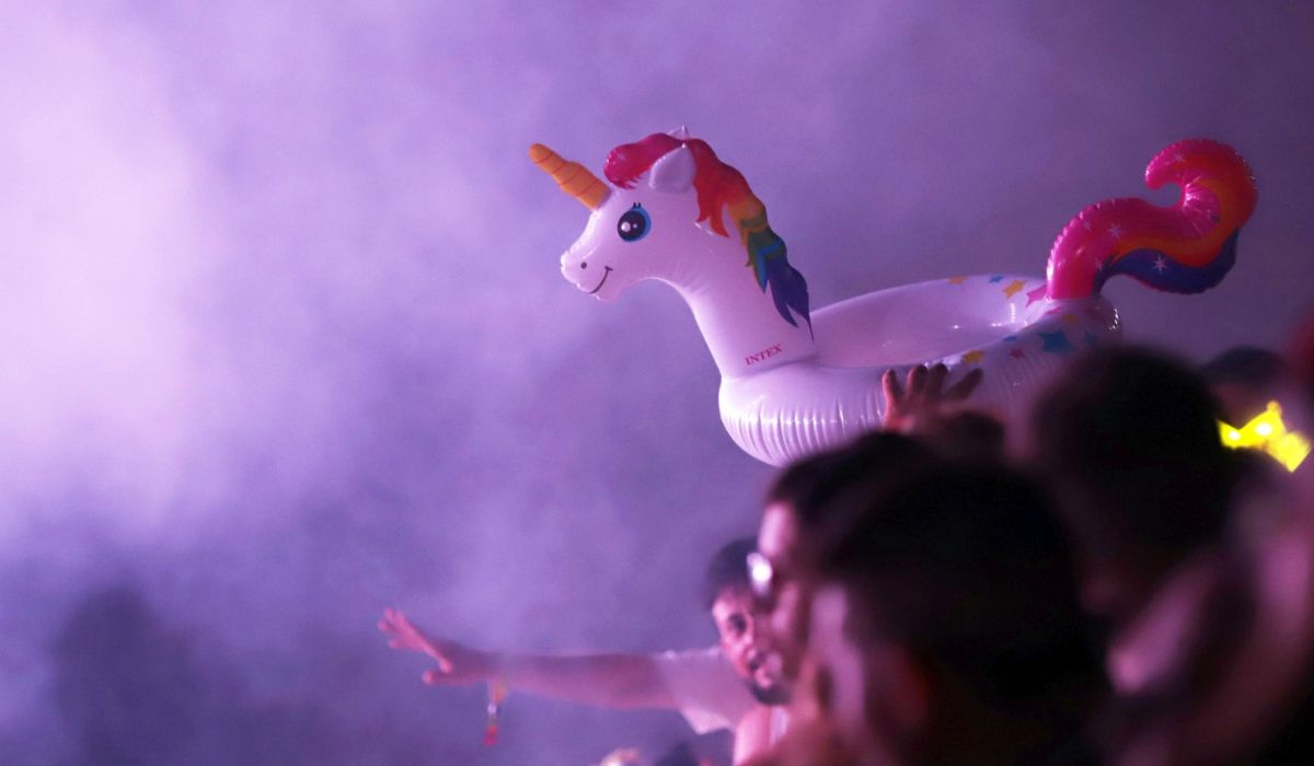 Prima zi a Neversea Kapital 2025 în imagini: Arena Națională, transformată pentru festivalul din București