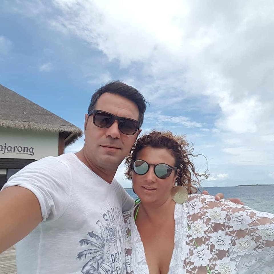 Mihaela Borcea are tot ce-i trebuie. Iubitul tinerel o tratează ca pe o divă, dar nici ea nu se lasă mai prejos | FOTO