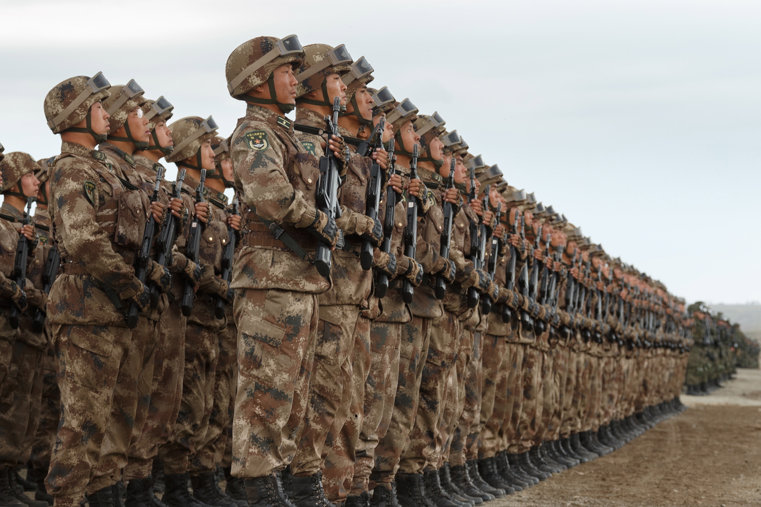 Cum se văd din spațiu cele mai mari exerciții militare din Rusia din ultimele patru decenii. Putin: "Rusia este o țară iubitoare de pace" / FOTO&VIDEO