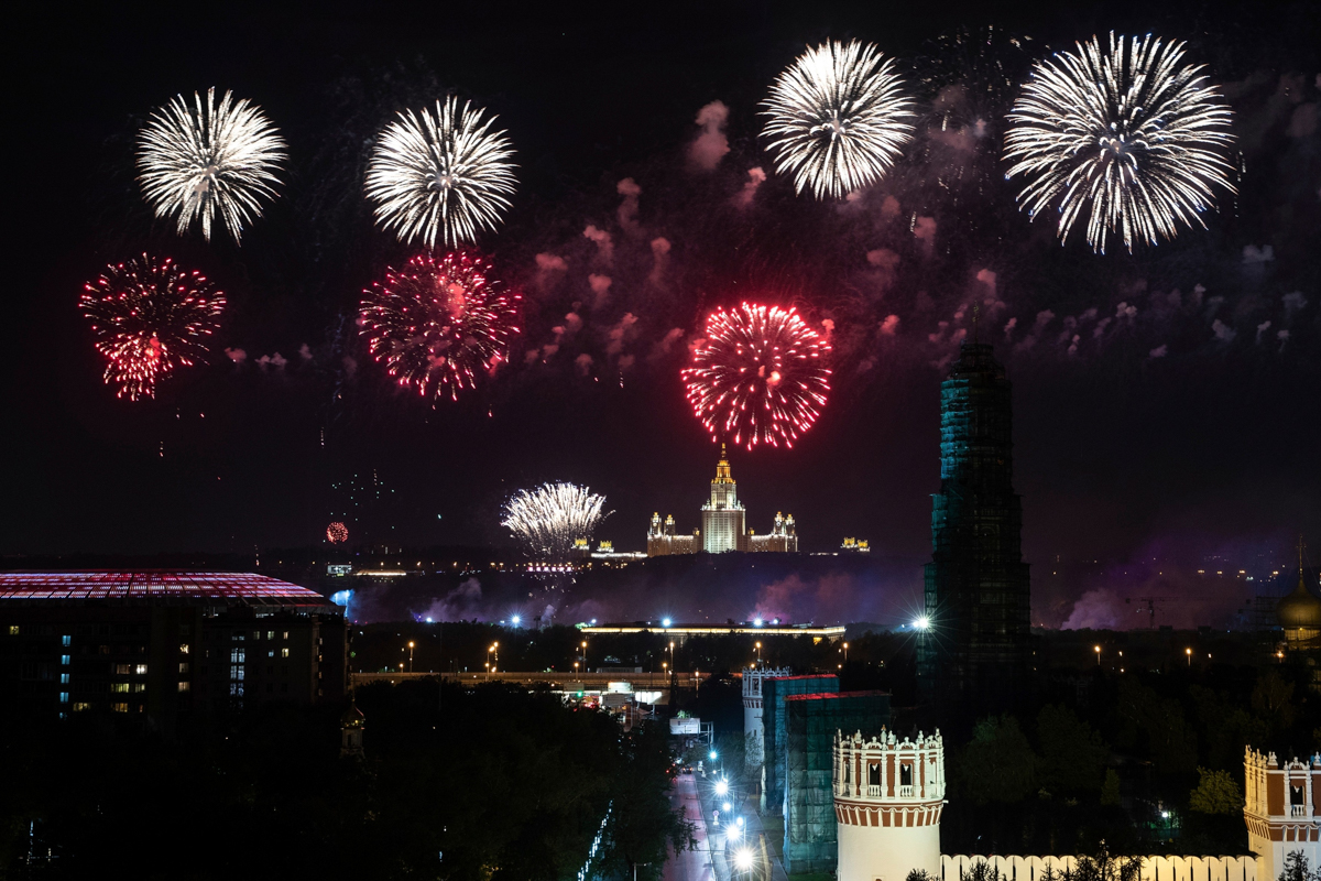 Cum a devenit 9 Mai, Ziua Victoriei,  o sărbătoare antieuropeană. Istoric ucrainean de origine română: „Rușii spun că ei au eliberat Europa, dar statele UE nu sunt recunoscătoare”