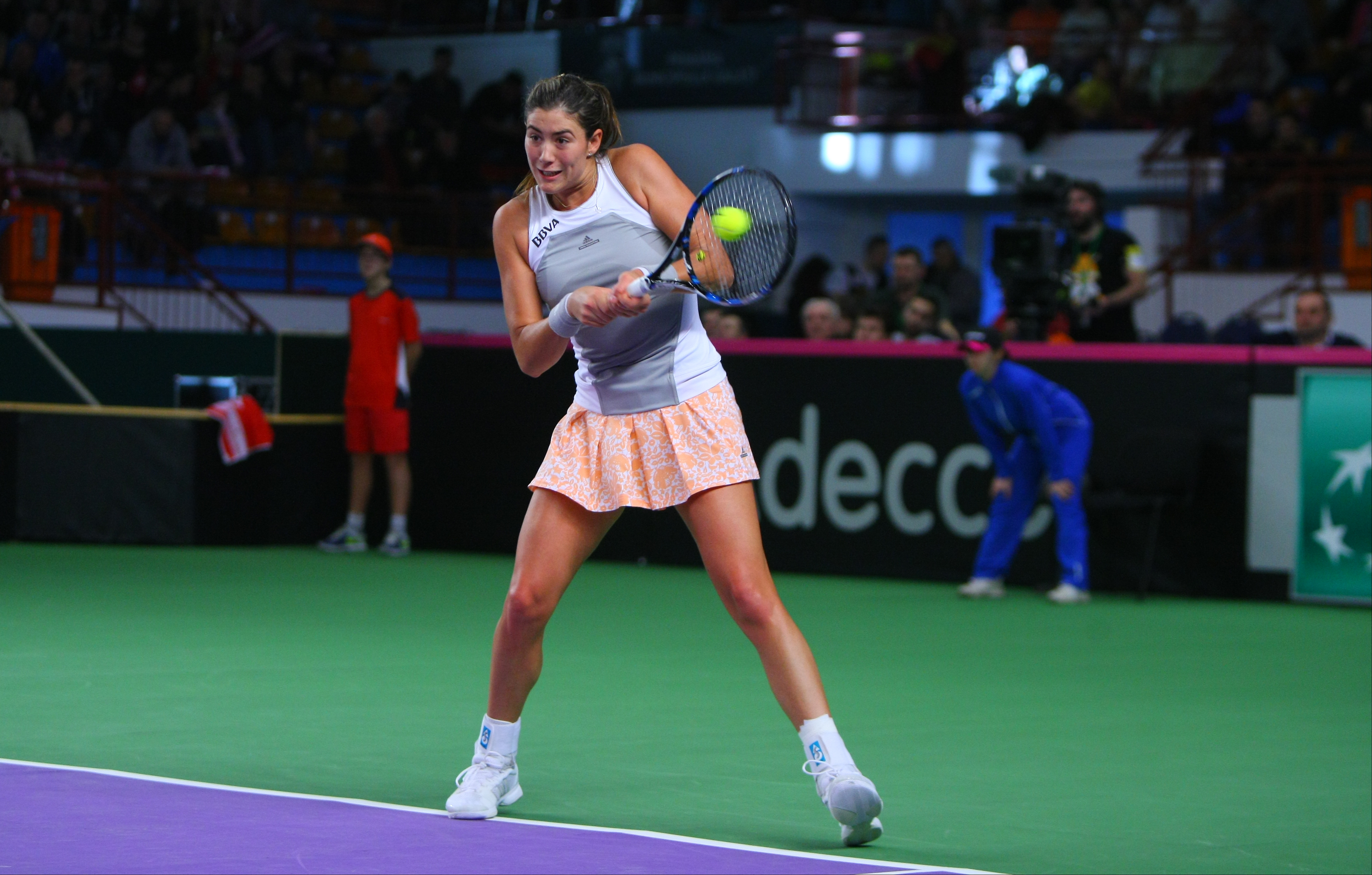 Fed Cup, România - Spania 1-1: Irina Begu - Garbine Muguruza 3-6, 2-6