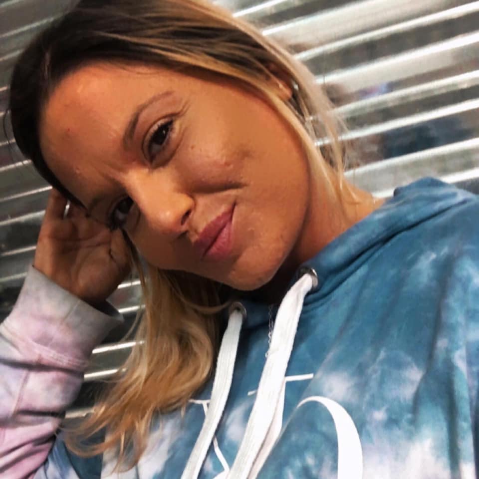 Charlotte, fiica adoptivă a lui Ilie Năstase, a ajuns pe stradă: „Sunt fără adăpost și fără bani”. De ce nu o ajută fostul jucător de tenis