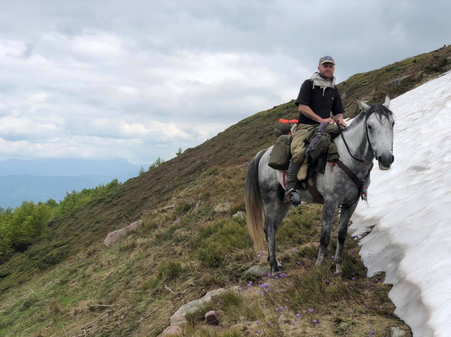 Aventurile celor doi turiști-călăreți care s-au rătăcit în Craiova. „România este o destinație de vis”