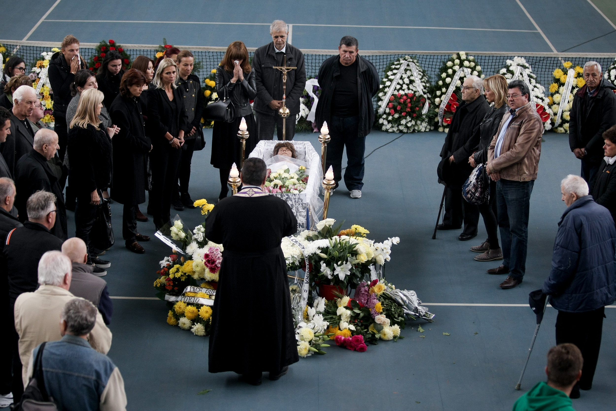 Lumea sportului și-a luat rămas bun de la Florența Mihai, cea care a descoperit-o pe Simona Halep și a antrenat-o pe Irina Begu. ^Mesaje emoționante de la cele două sportive pentru fosta mare jucătoare și antrenoare / FOTO