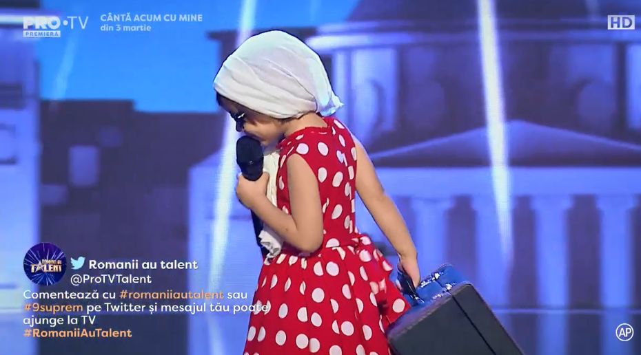 Apariție incredibilă la Românii au talent. Juraților nu le-a venit să creadă pe cine imită o fetiță de 4 ani | FOTO